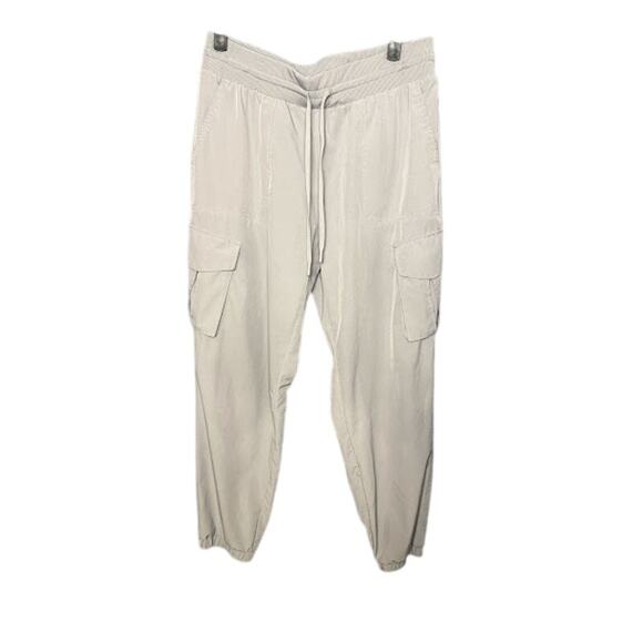 90 Degrees Cargo Joggers Women's Size Medium Lightweight Grey Easy On Cozy - Picture 1 of 11